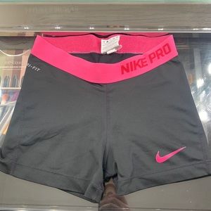 pink nike pro